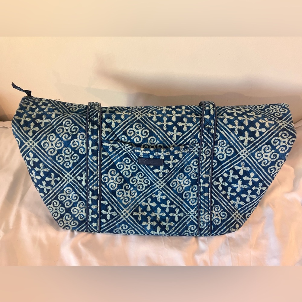 Vera Bradley Blue Printed Tote/Weekender Bag